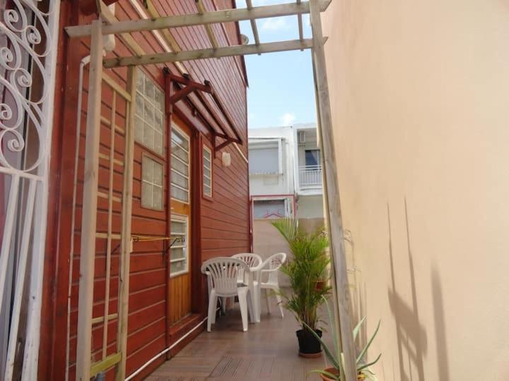 Smart-Lidays Hotel Sainte-Anne  Bagian luar foto