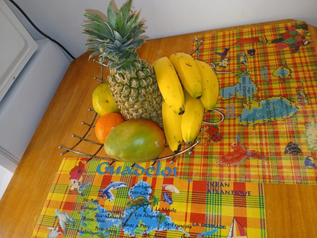 Smart-Lidays Hotel Sainte-Anne  Bagian luar foto