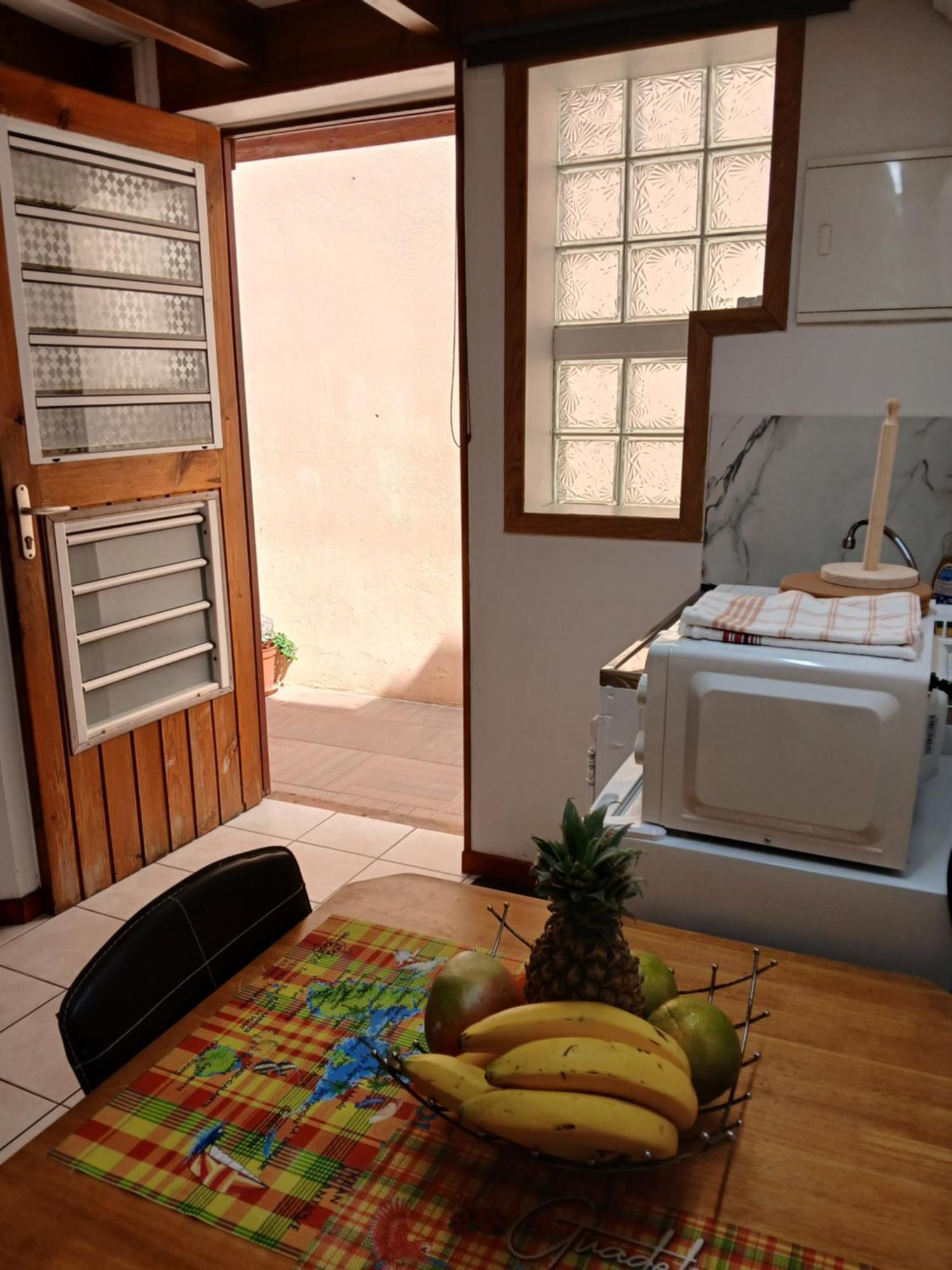 Smart-Lidays Hotel Sainte-Anne  Bagian luar foto